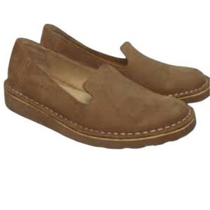 L.L. Bean 6.5 NWOT Nuebuck Brown Suede Slip-On Loafers